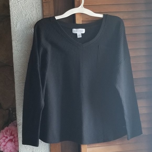 Calvin Klein drop shoulder v-neck sweater size XL - Picture 1 of 5